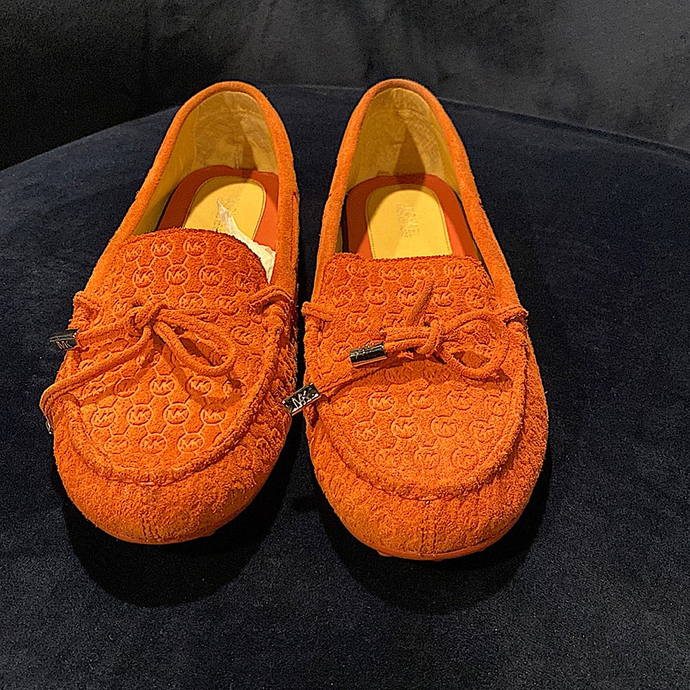 Michel Kors , Daisy Moc shoes in the color cinnamon size 8 1/2 M